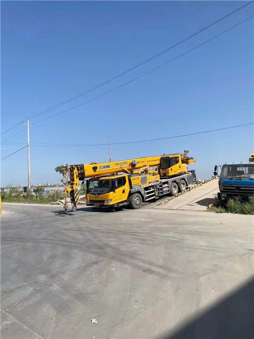 掇刀区吊车作业时，可能会产生哪些额外收费项目？