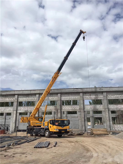 掇刀区吊装作业前会做设备检查吗？安全保障措施有哪些？